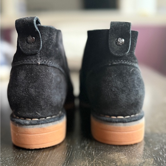 Hush Puppies Black Suede Tassel Ankle Boots Sz 8.5 Ladies, excellent condition - Picture 3 of 8